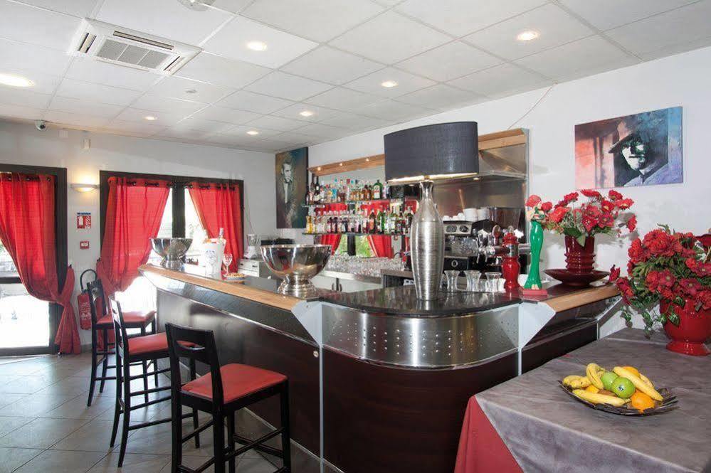 دْراجينْيا Hotel Au Relais De Trans المظهر الخارجي الصورة